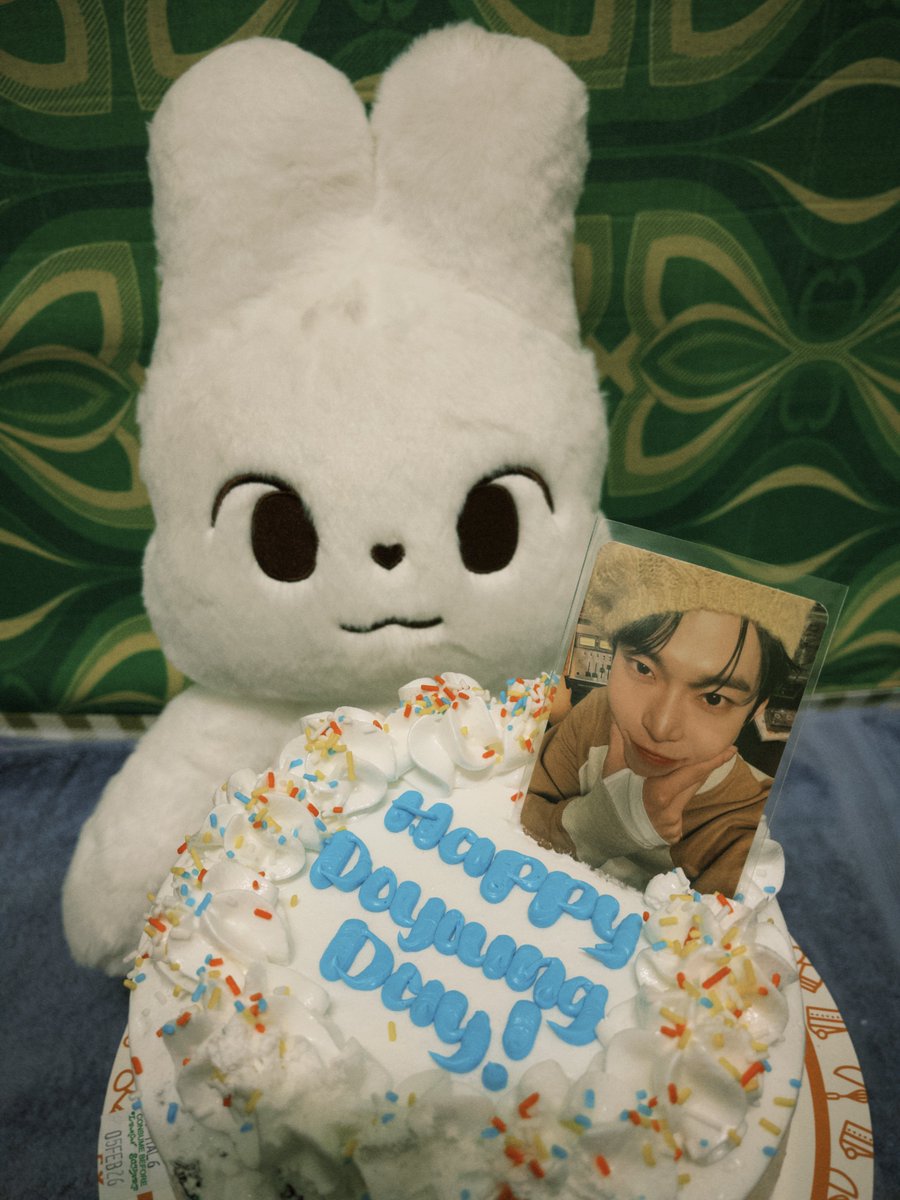 talidoie's tweet photo. Thank you for existing, Doie! 🥹

HAPPY DOYOUNG DAY 
#2월의_맨처음첫장_도영이의_날 
#Doyoung30ToEternity https://t.co/BDzPdeDOnQ