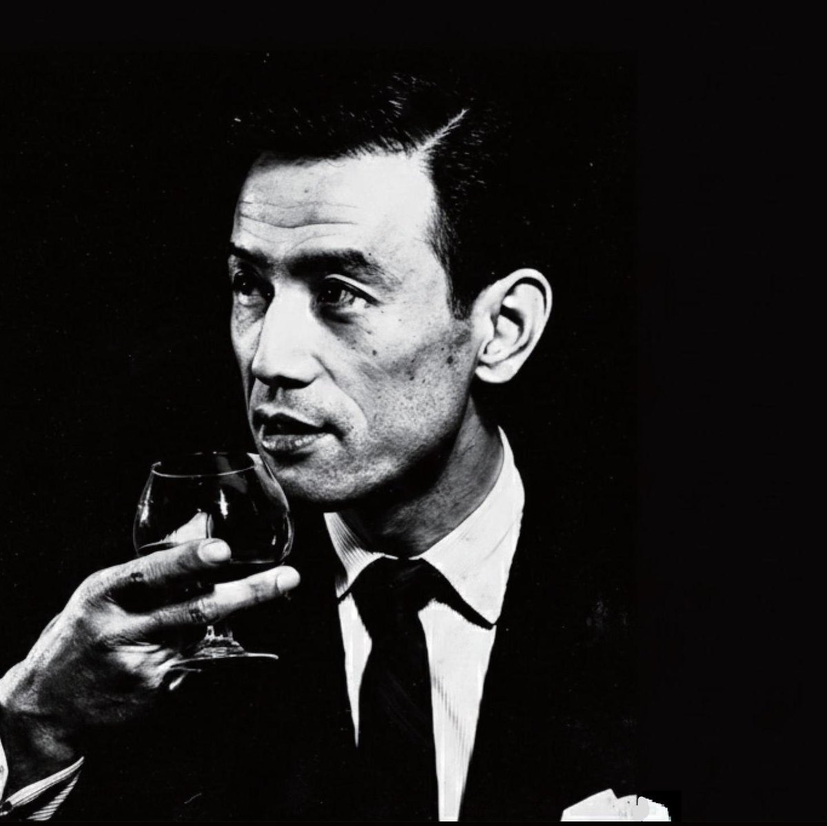 🎻『青のオーケストラ』で心震えたあの曲をCDで！

🔥芥川也寸志《交響管弦楽のための音楽》を含む
生誕100年記念コンサートライブ録音🔥

藤岡幸夫指揮・オーケストラ・トリプティークの爆演が鮮やかに蘇る！

直売はフライングゲット発送中