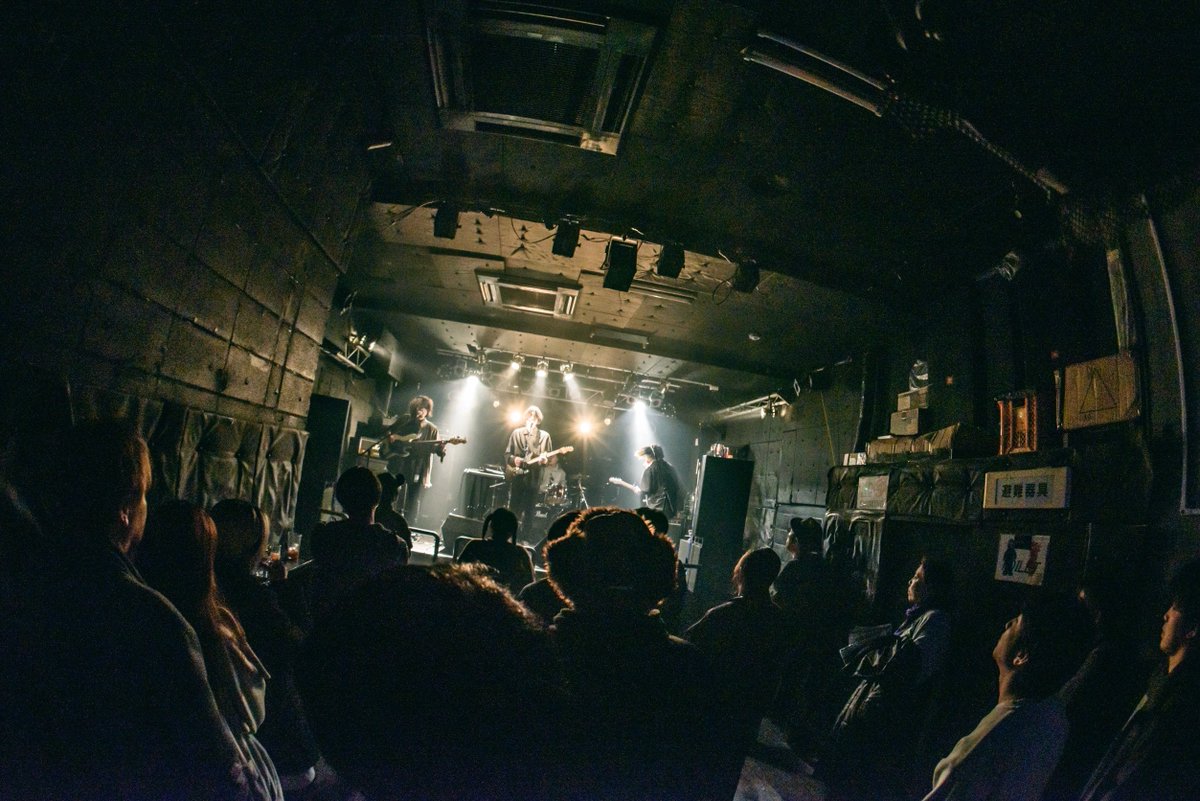 昨晩はご来場ありがとうございました！
(白川夜船<a href="/srkwyfnband/">白川夜船</a> を添えて)

次回2/16(月)下北沢 近道