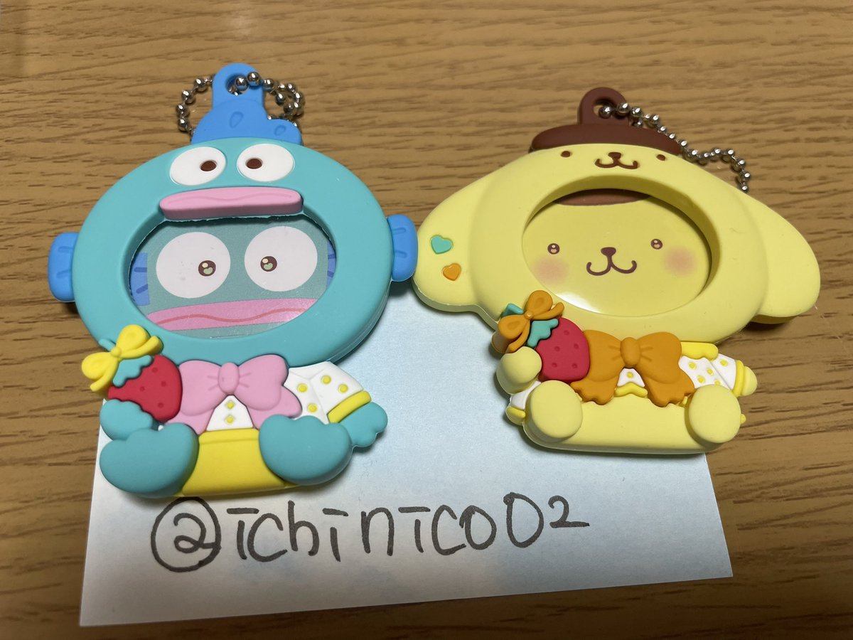 こま tweet media