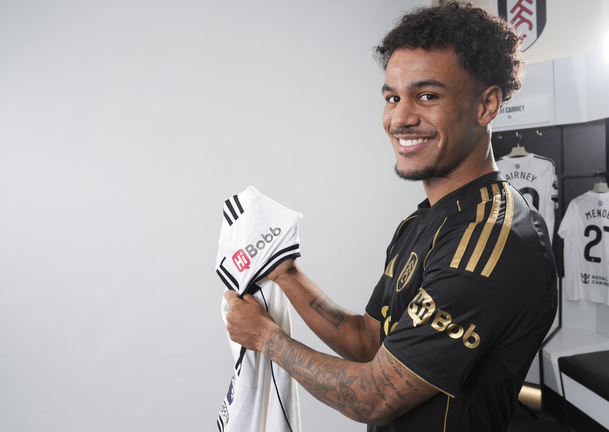 ⚽ BIG NEWS. <a href="/Fulham/">Fulham</a> Football Club just got a little more Bob-powered. 🏟️
️
❤️ Help us say Hi to Bobb...Oscar Bobb, that is!