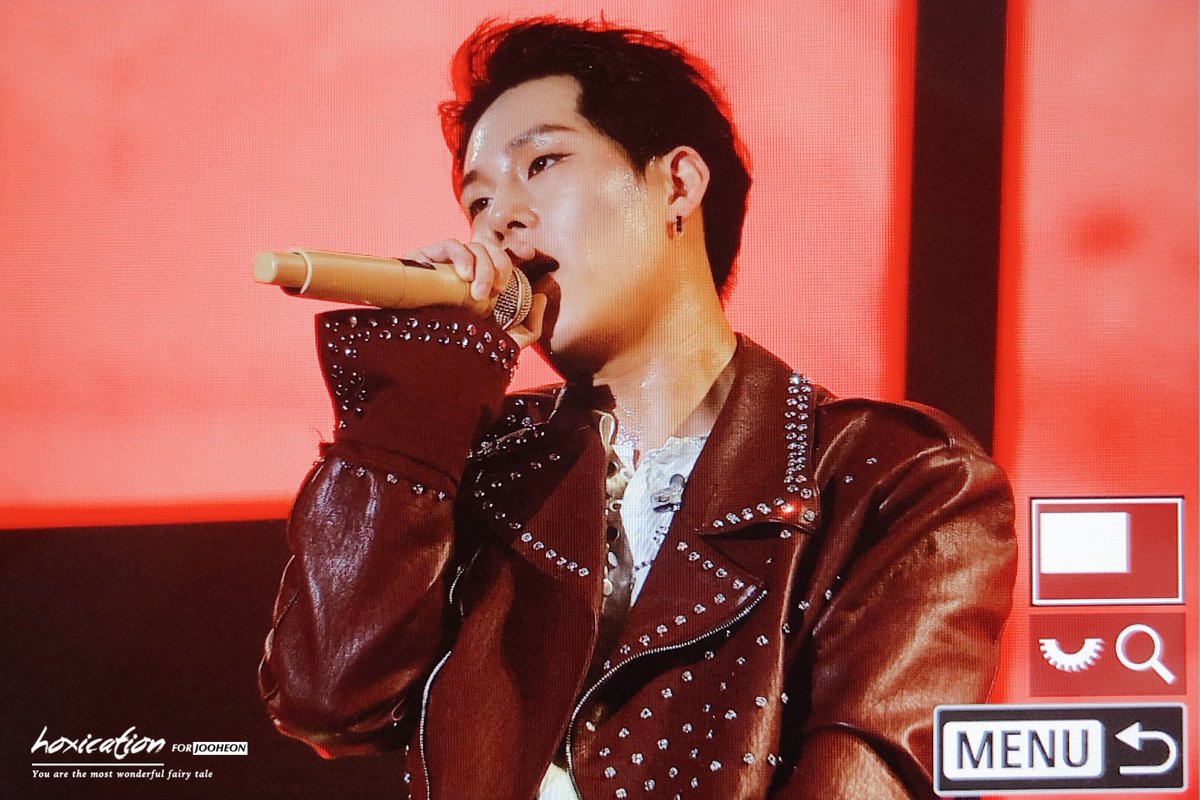 허시케이션 tweet media