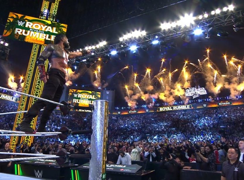 بعيدًا عن النتيجة 

اظن ان كلنا متفقين ان ده اسوء نزال رامبل بالتاريخ
#RoyalRumble