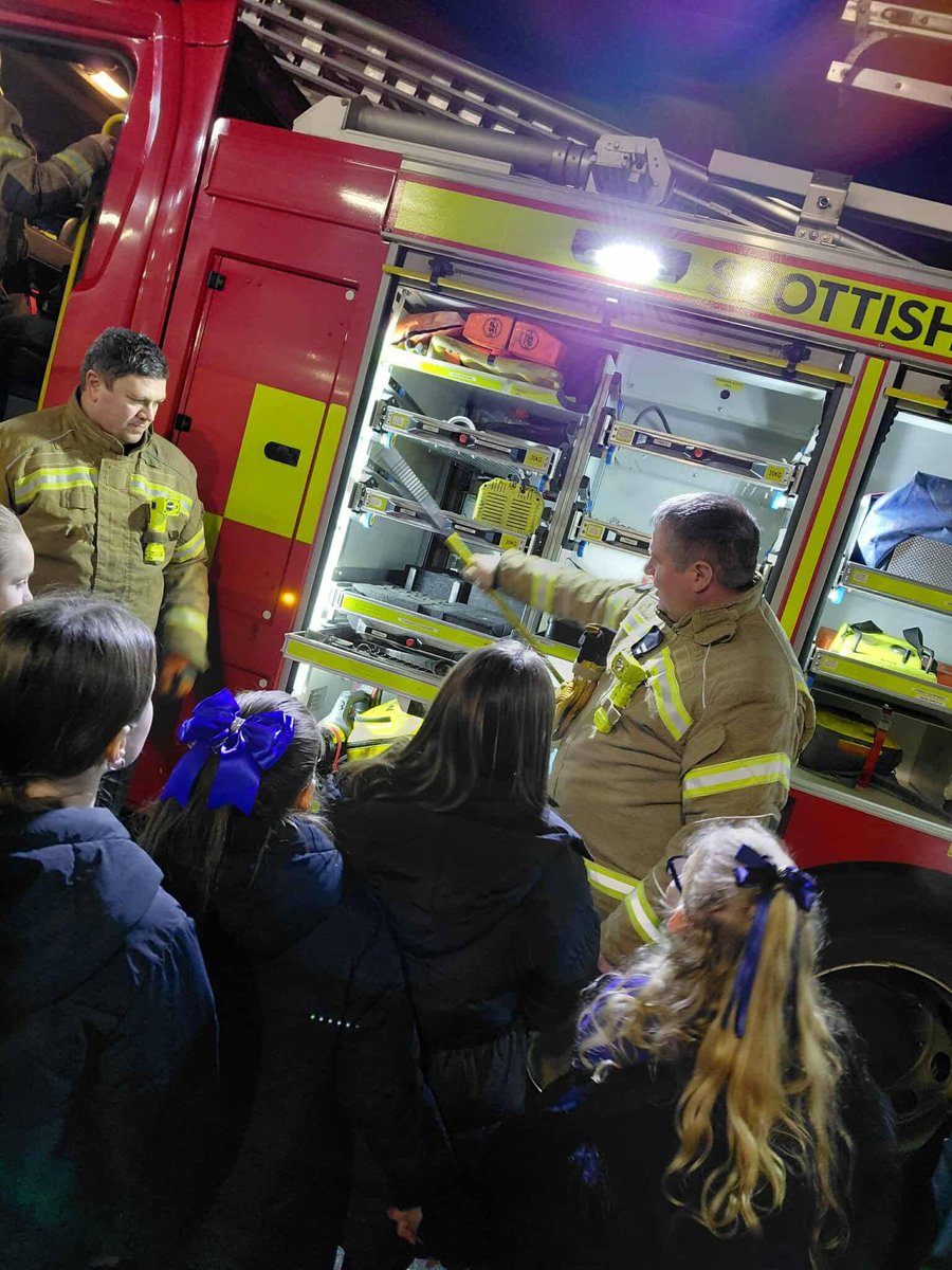 On Wednesday the Juniors and Brigaders from 1st Bellshill company visited Bellshill Community Fire Station and had a great time learning about the important work they do <a href="/gbinscotland/">GB Scotland</a> <a href="/SFRS_Lan/">SFRS Lanarkshire</a> <a href="/fire_scot/">Scottish Fire and Rescue Service</a> <a href="/FireSafety_Lan/">Lanarkshire Community Safety</a>