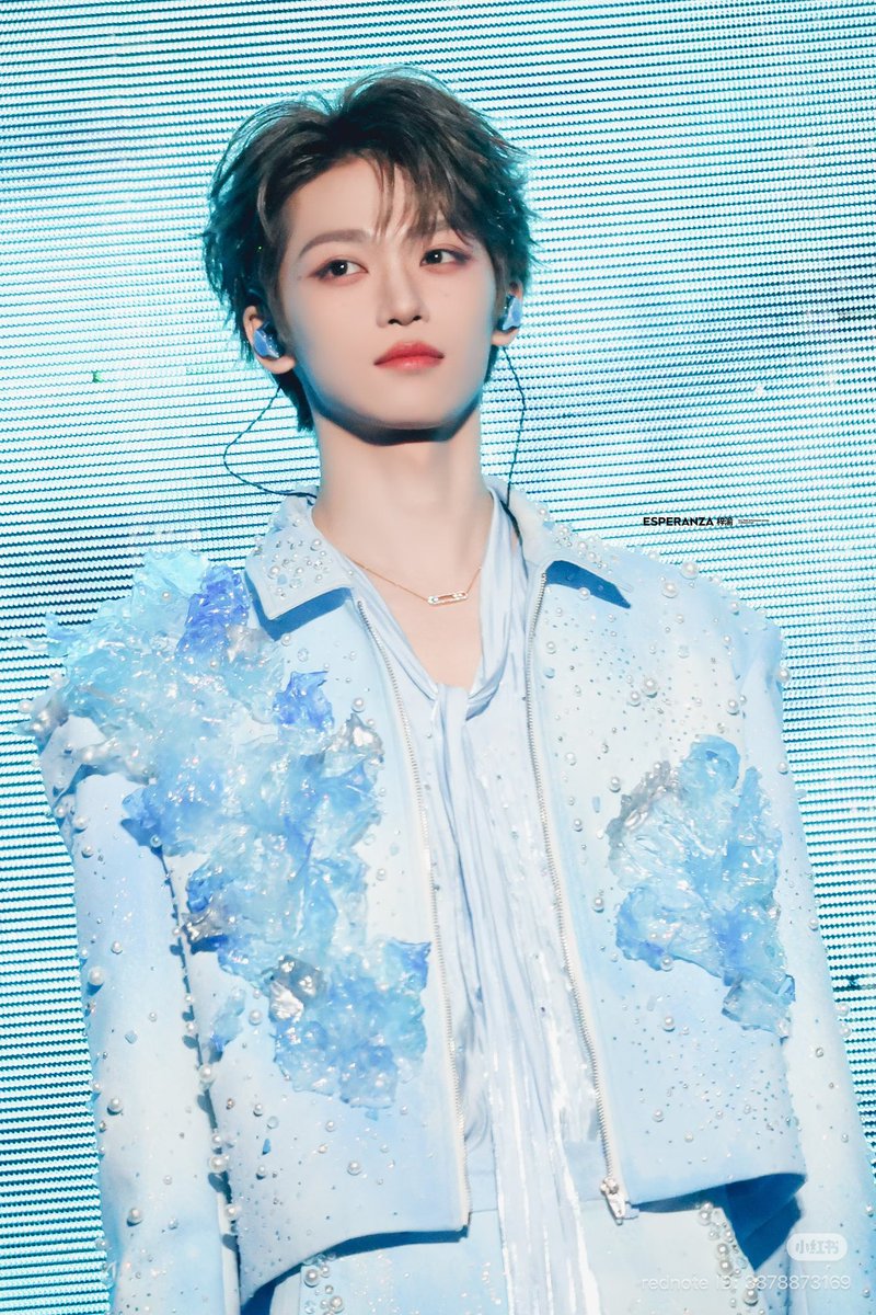PRETTY!!!! 😭🫠

SHARE ZIYU WAVE RHYTHM
#ZiYuTourXiaMenD3