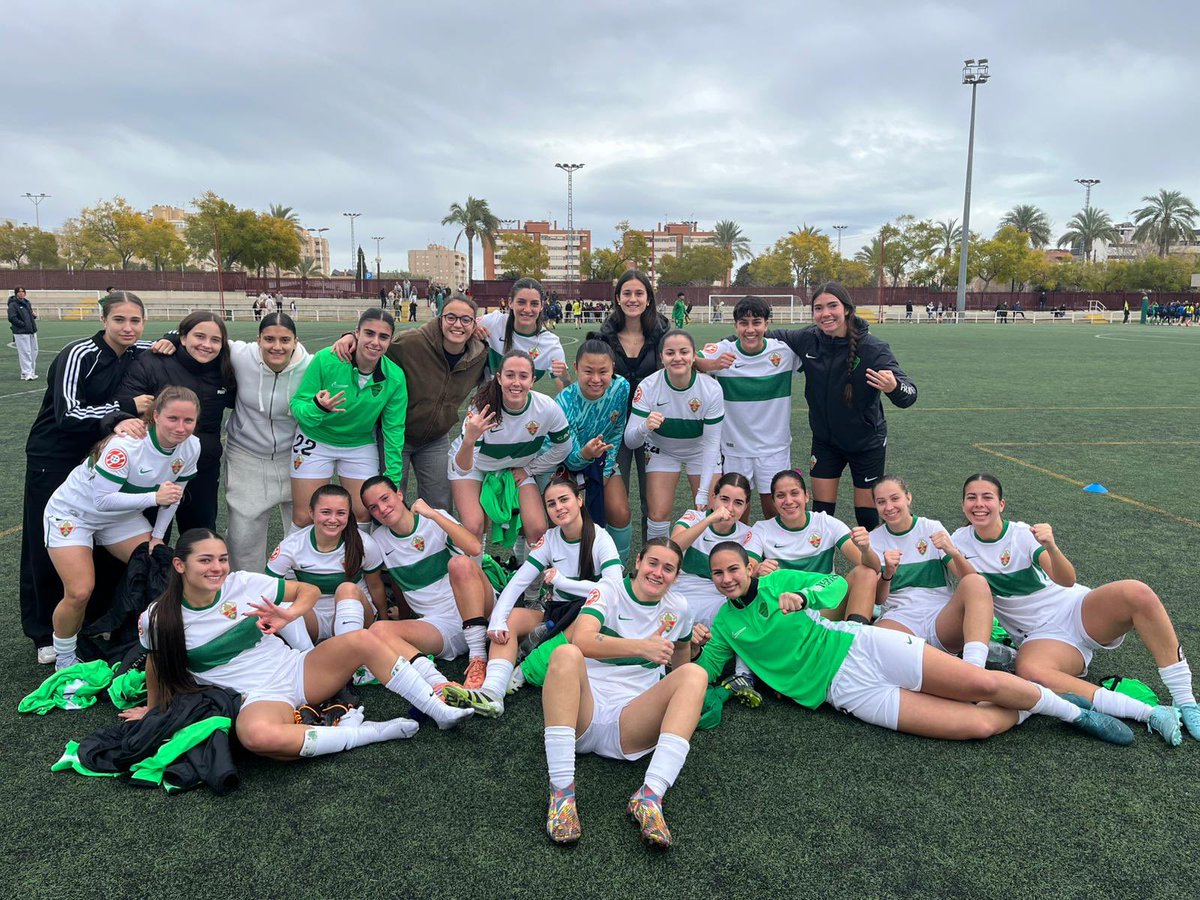 Otro +3 hoy para el Femenino B 👊😎

Elche CFF B 2-1 SPA Alicante