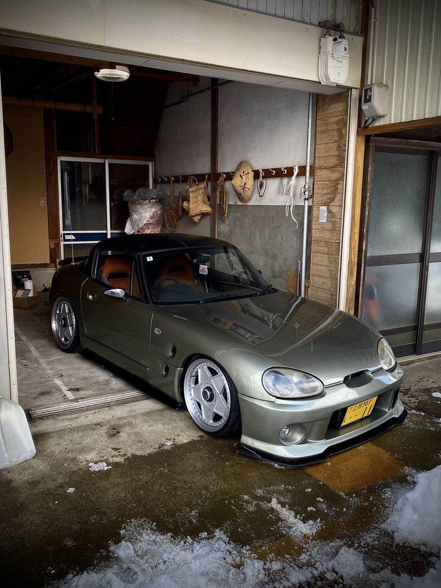 tammi_ea11r's tweet photo. NEW WHEELに仕様変更！！
AUTO STRADA MODENA 

Front 16inch 7J +34
Rear 17inch 7J +44

せっかく履いたのに大雪のせいで家からほぼ出せない・・・。 https://t.co/W1VyKKCUNS