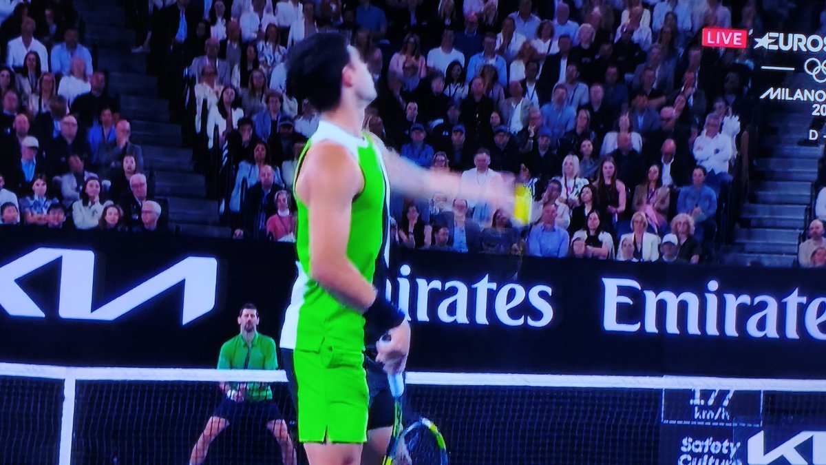 masmadera's tweet photo. ¿Quién dijo que iba a ser fácil? Confianza ciega en el mago Carlitos 
@alexcorretja74 @fernan_ruiz https://t.co/uFOWbcVy0c