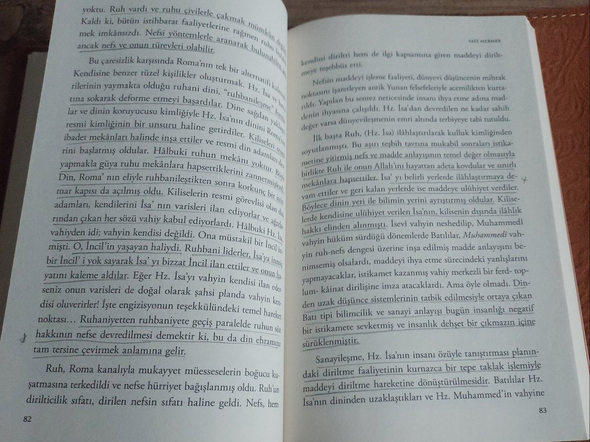 "Hz. İsa'da beşeriyetten ziyade, melekiyet galiptir. Bu da diğer insanlara nazaran Hz. İsa ve havarilerinin ruhani bir sebep oluşturmalarına sebep olmuştur. O ruhani bir kul idi. Hiçbir zaman rab olmamıştır. Yaptığı her işte "Allah'ın izniyle" kaydını koymuştur." <a href="/SaitMermer/">Sait Mermer</a> s.80