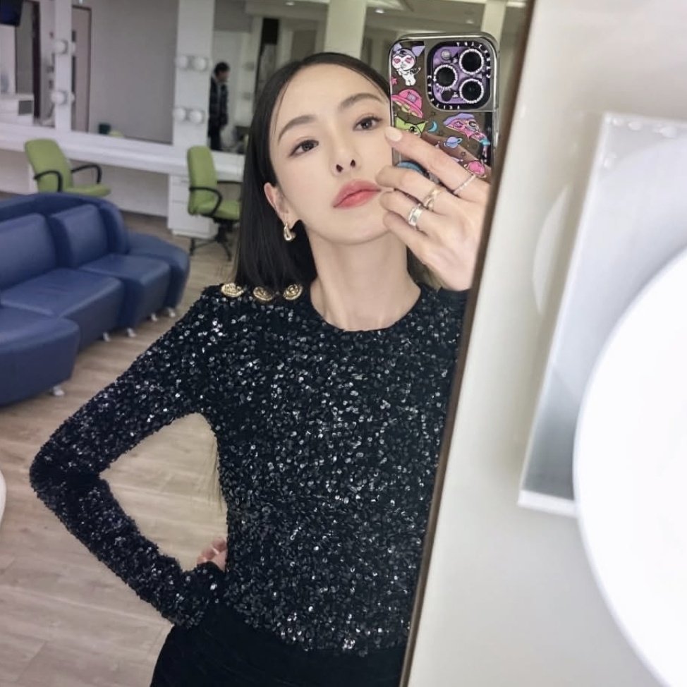 daheegallery's tweet photo. PRETTY MC DAHEE! #LeeDaHee #이다희 https://t.co/5pg2UlZDbH