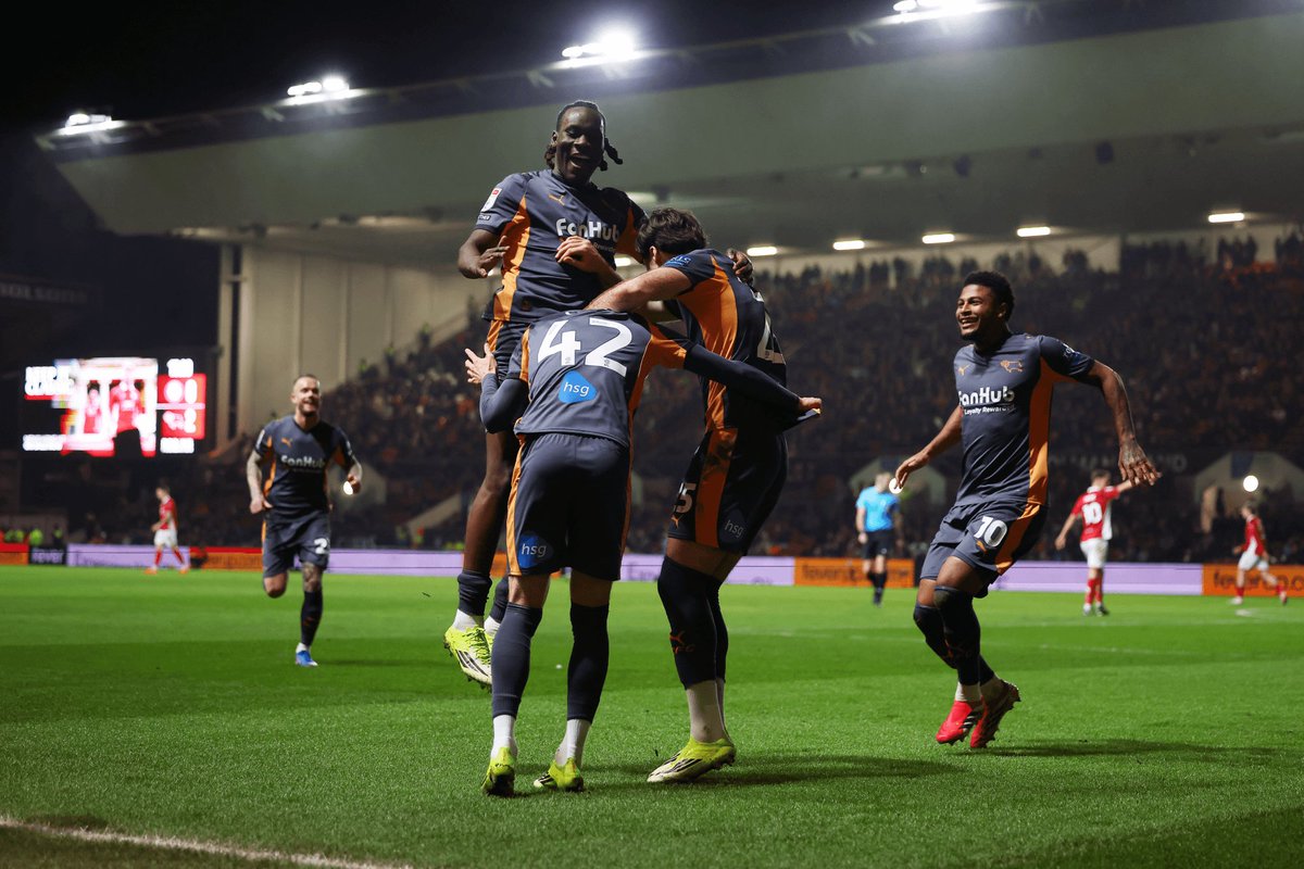 JmePage's tweet photo. Still living off of Friday night and the good vibes will definitely take us through next week until the Ipswich game. An interesting 32 hours coming up, will we bring a few more faces in? https://t.co/oQ7yvNks1X