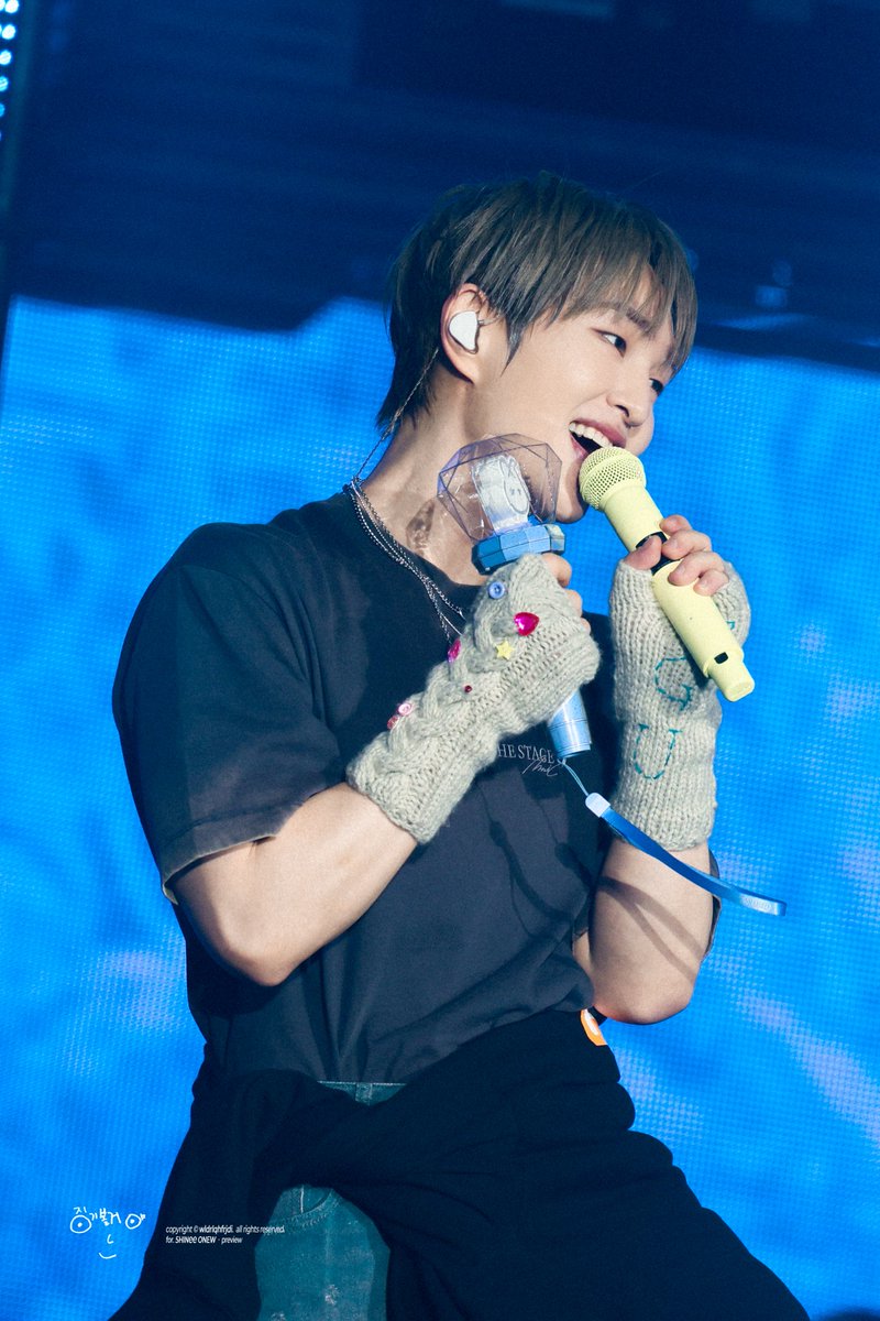 wldrlqhfrjdi's tweet image. 260201 pre.
2025-26 ONEW WORLD TOUR
[ONEW THE LIVE : PERCENT (%)] ENCORE CONCERT - DAY 2

#온유 #ONEW
#ONEW_THE_LIVE_PERCENT
#온유더라이브퍼센트