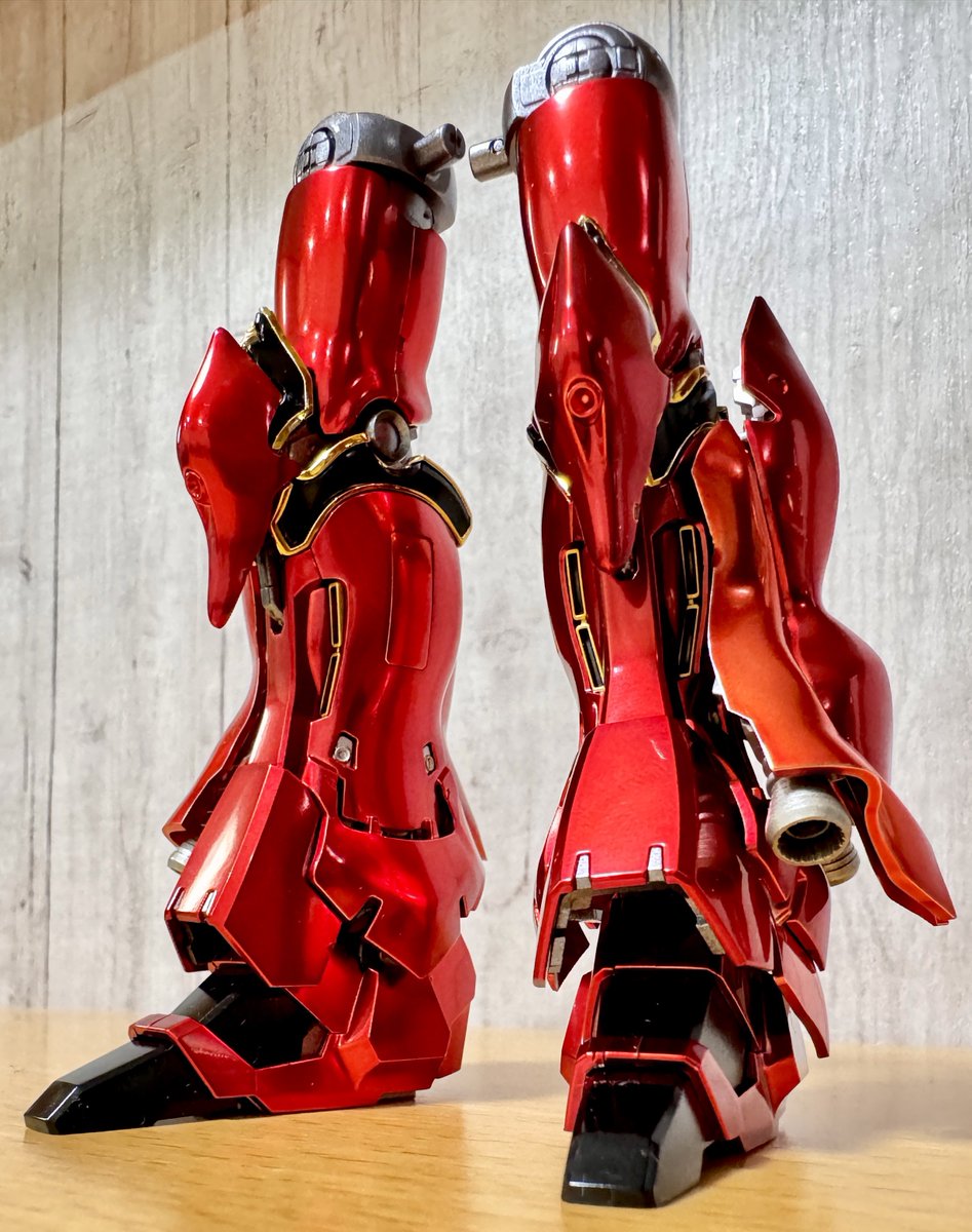 RGサザビーと同時進行で組み立ててるRGシナンジュのスペシャル