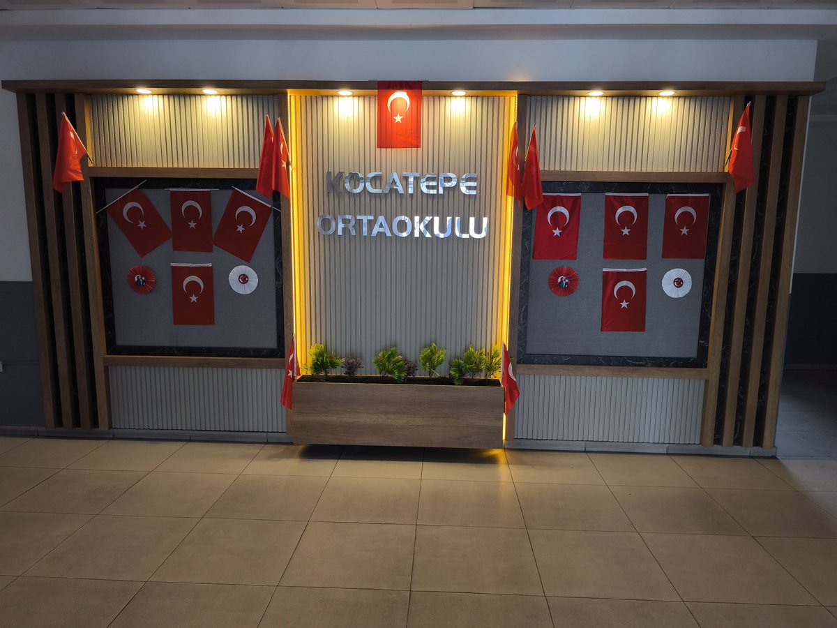 KocatepeOO's tweet photo. 2025-2026 Eğitim Öğretim Yılının ikinci Dönemine “Bayrak Sevgisi” Temasıyla Başlıyoruz.🇹🇷🇹🇷🇹🇷
@tcmeb @Yusuf__Tekin @mebtegm @MemAnkara @Murat4Kucukali @keciorenkymkm ⁦@KeciorenMEM⁩ https://t.co/hNV9Rn3L3p
