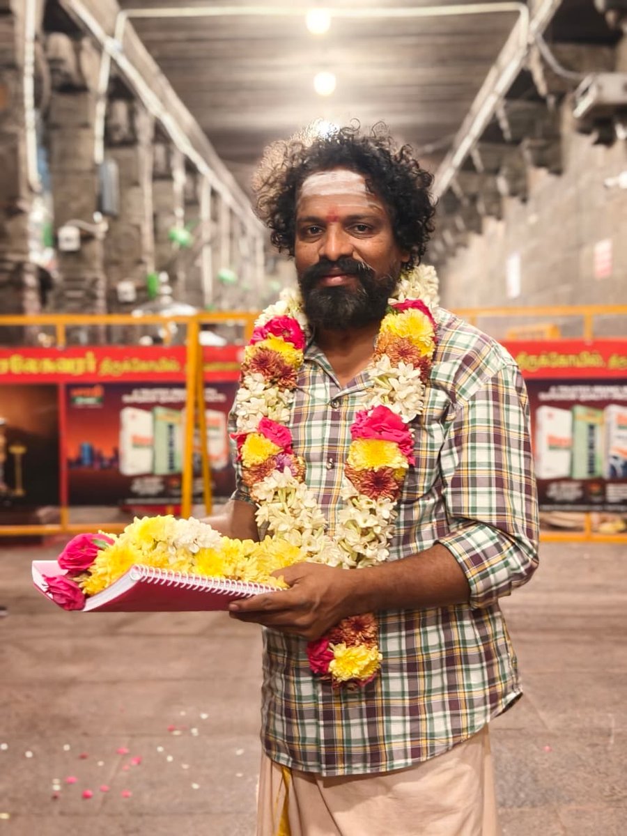 DirectorPerumal's tweet photo. #அண்ணாமலையார் தரிசனம் 🙏 அடுத்த கட்ட நகர்வு இறைவன் அருளால் இனி நல்லதே நடக்கணும். https://t.co/NX106URYfS
