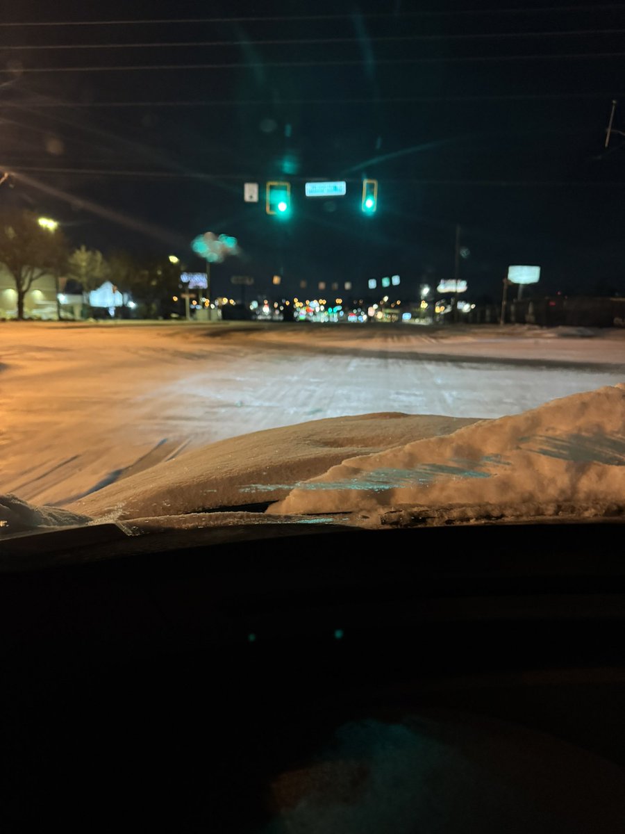 Criticalskip25's tweet image. Roads where I am are literally solid ice. They put us under a no travel curfew til noon today. GA is shut down and it’s 6*…. Only 12 more hours on shift 🤣🤣 #help #icyroads