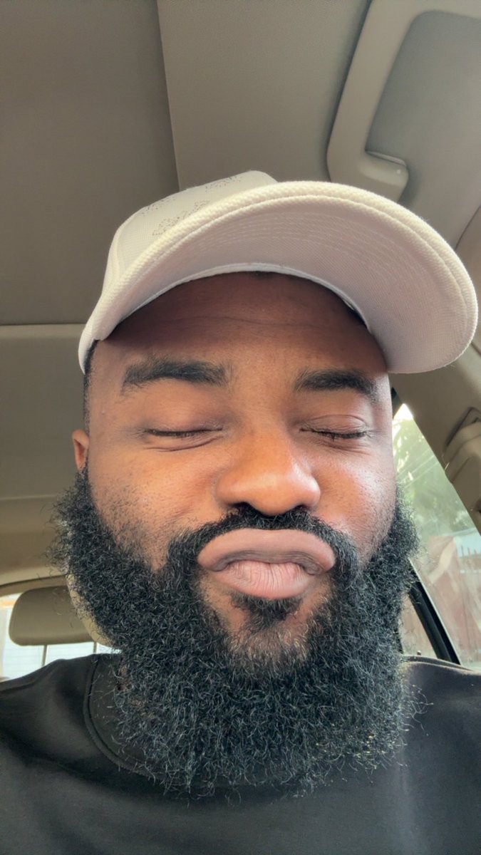 iamvjadams's tweet photo. I smell Ramadan ❤️ https://t.co/gRdJu1fIY7