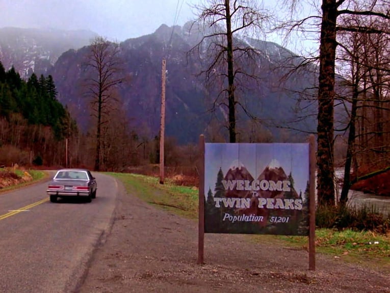 Avec <a href="/FdeLo24601/">F. de l'O.</a> on se lance enfin dans la découverte d'une série culte : Twin Peaks.