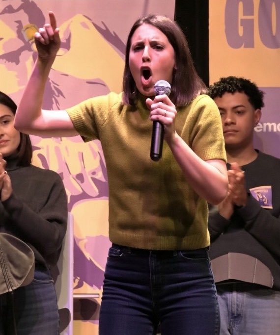 SrLiberal's tweet image. Elon Musk responde a la podemita Irene Montero: “Algunas personas quieren desesperadamente un suicidio civilizatorio. Está defendiendo el genocidio. Absolutamente despreciable.”