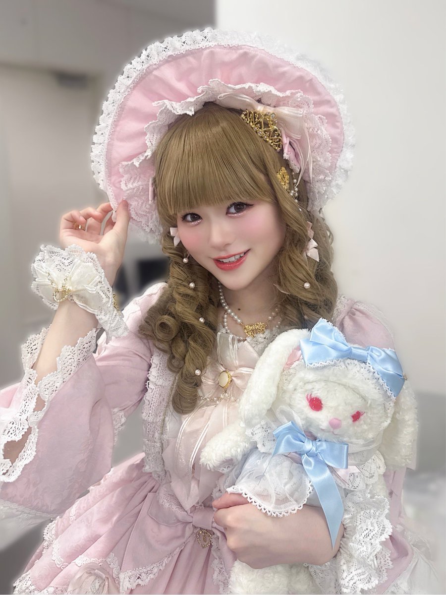 BABY,THE STARS SHINE BRIGHT/ALICE and the PIRATES BRAND-NEW