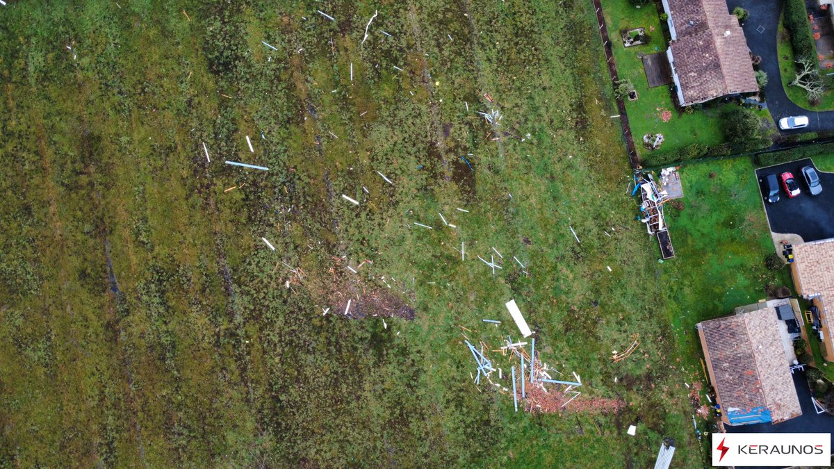 🌪️Inventaire des dégâts en cours après la tornade de Mios. Certaines parcelles de pin sont décapitées, et les projections de dommages sont parfois marquées. Bilan à venir prochainement.