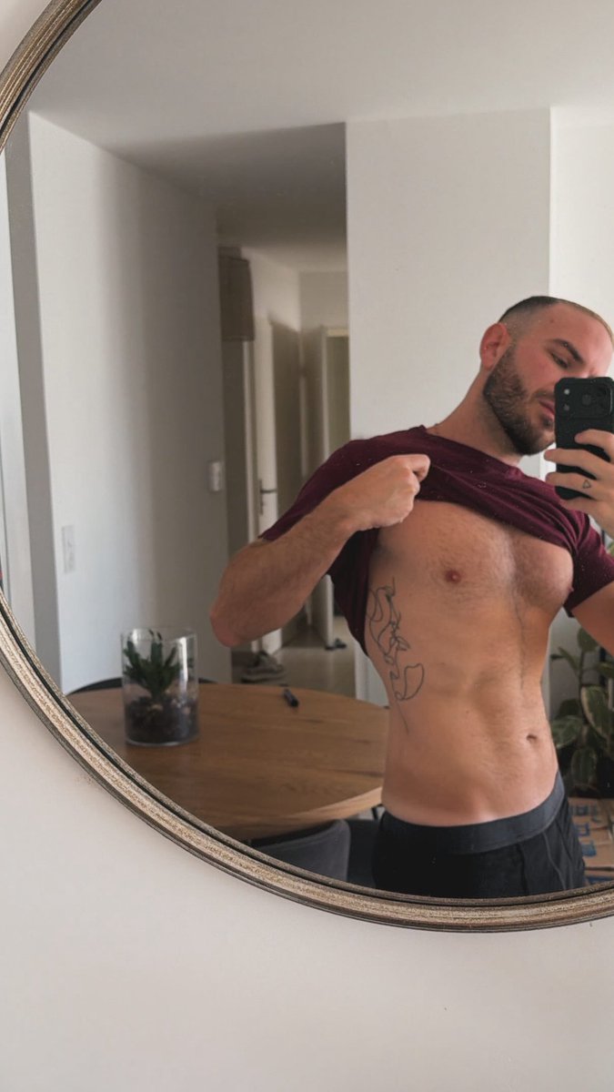 โณ๐๐๐๐พ๐๐๐ ๐ฒ๐ฝ๐พ๐๐ tweet media