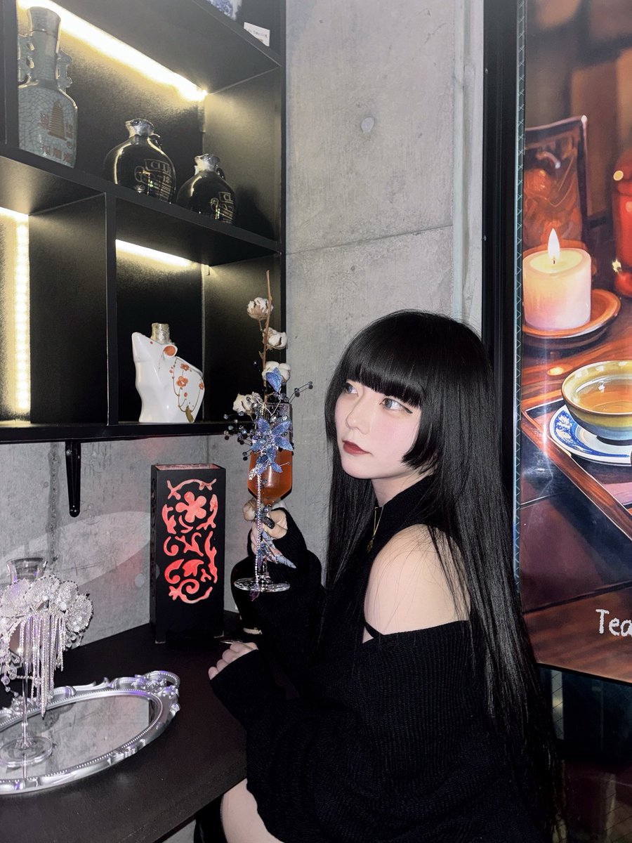 りさ tweet media