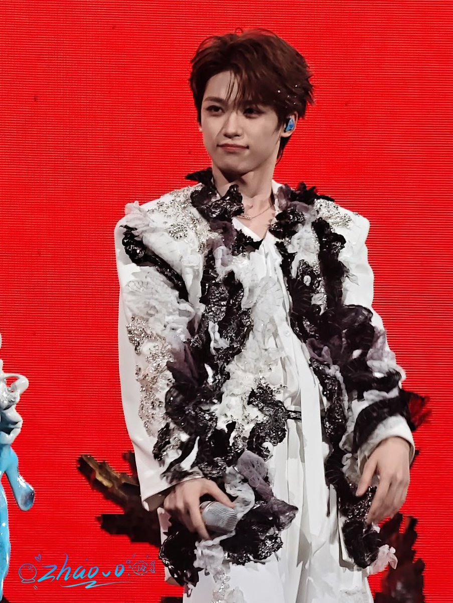 ยัยนี่เล่นกับใจคนคลั่งเคะมาก😖🔫!

SHARE ZIYU WAVE RHYTHM 💙❤️
#ZiYuTourXiaMenD3 #ziyu #梓渝