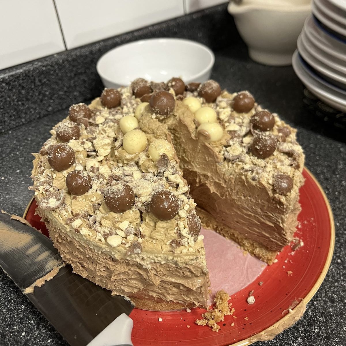 Do you like maltesers? Do you like cheesecake? Then how about a Malteser Cheesecake?
I made this Thursday for a party, and it’s delicious!
So here’s the recipe brewbitz.com/blogs/news/mal…
It uses powdered malt - spraymalt so the whole cheesecake tastes of maltesers 😋😋😋