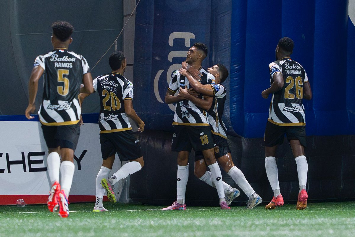 #LPF
El <a href="/TauroFC/">Tauro F.C.</a> derrotó 1-0 al <a href="/cdplazaamador/">CD Plaza Amador</a> en el #ClásicoNacional con gol del #18 Saed Díaz por la J3 del #Clausura2026 de la <a href="/LPFpanama/">LPF TIGO</a>

📸: LPF