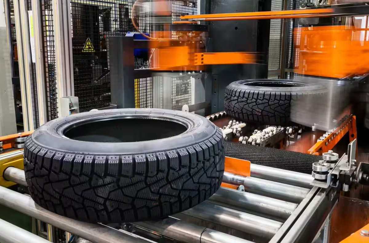 ETAuto's tweet image. 🛞Budget 2026 boosts confidence in auto and tyre sectors with infra push and manufacturing focus🛞

Read at:
auto.economictimes.indiatimes.com/news/tyres/uni…

#Tyre #Tyremanufacturing #tyrenews #ETAuto