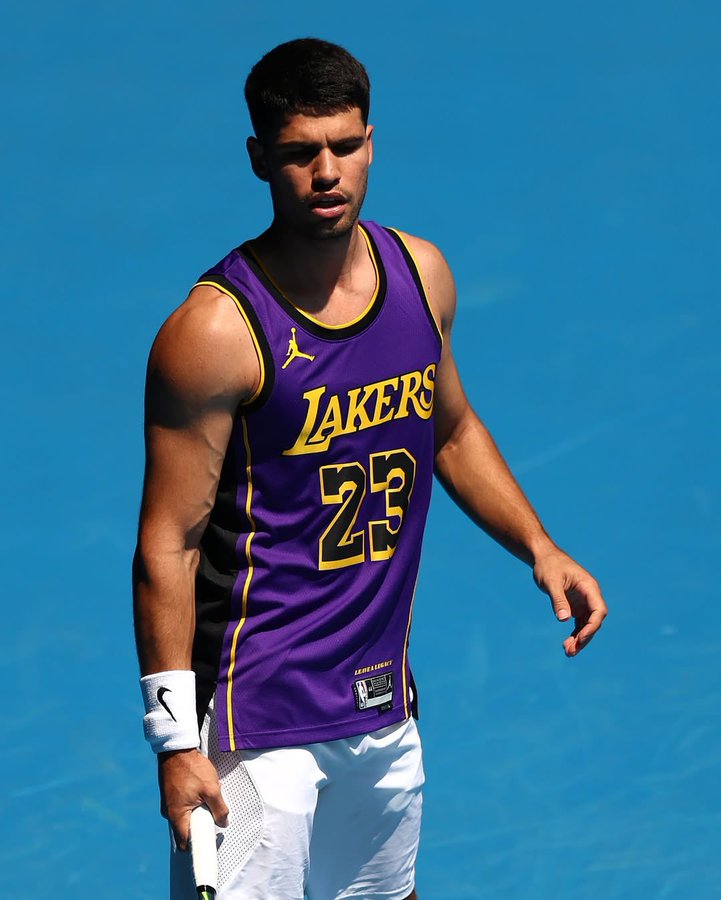 👑

<a href="/AustralianOpen/">#AusOpen</a>