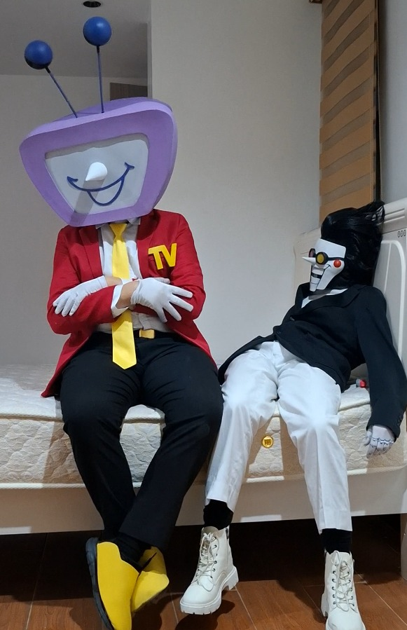 THAT E-SEX WAS CRAZY
#spamtenna