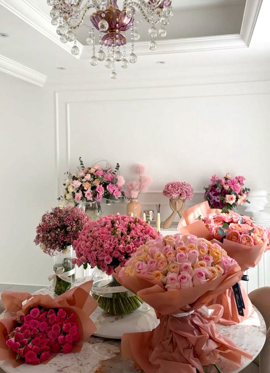 1leio's tweet image. 