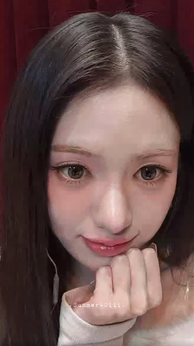 260201｜👛
#KiiiKiii #키키 #SUI #수이