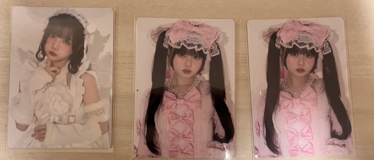 LARME トレカ　交換
アフターパンフレット　SS プラチナ特典

譲　　あいす　iLife
            長濱広奈

求　　松本かれん　FRUITS ZIPPER
　　　桜庭遥花　　CUTIE STREET
　　　桐原美月　　CANDY TUNE
　　　川本笑瑠　　CUTIE STREET

　　　長濱のみ買取可能

#LARME
