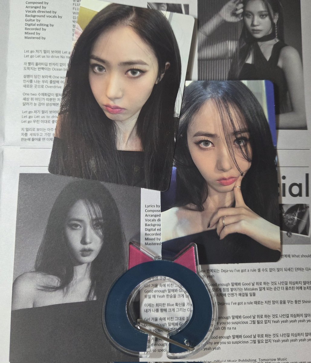 From_DearBuddy's tweet photo. VIVIZ 4th Anniversary
비비지 아크릴 카라비너, 핀버튼
｡oＯo｡.:💜:.｡oＯo｡.:💙:.｡oＯo｡.:❤️

-아크릴 카라비너
-비비지 핀버튼

2/1~2/10
2월 설 연휴로 위칫폼 기간이 짫고 배송기간이 깁니다
이 점 참고해주세요
https://t.co/XMaFqkdzAF https://t.co/mXRZyTSiFL