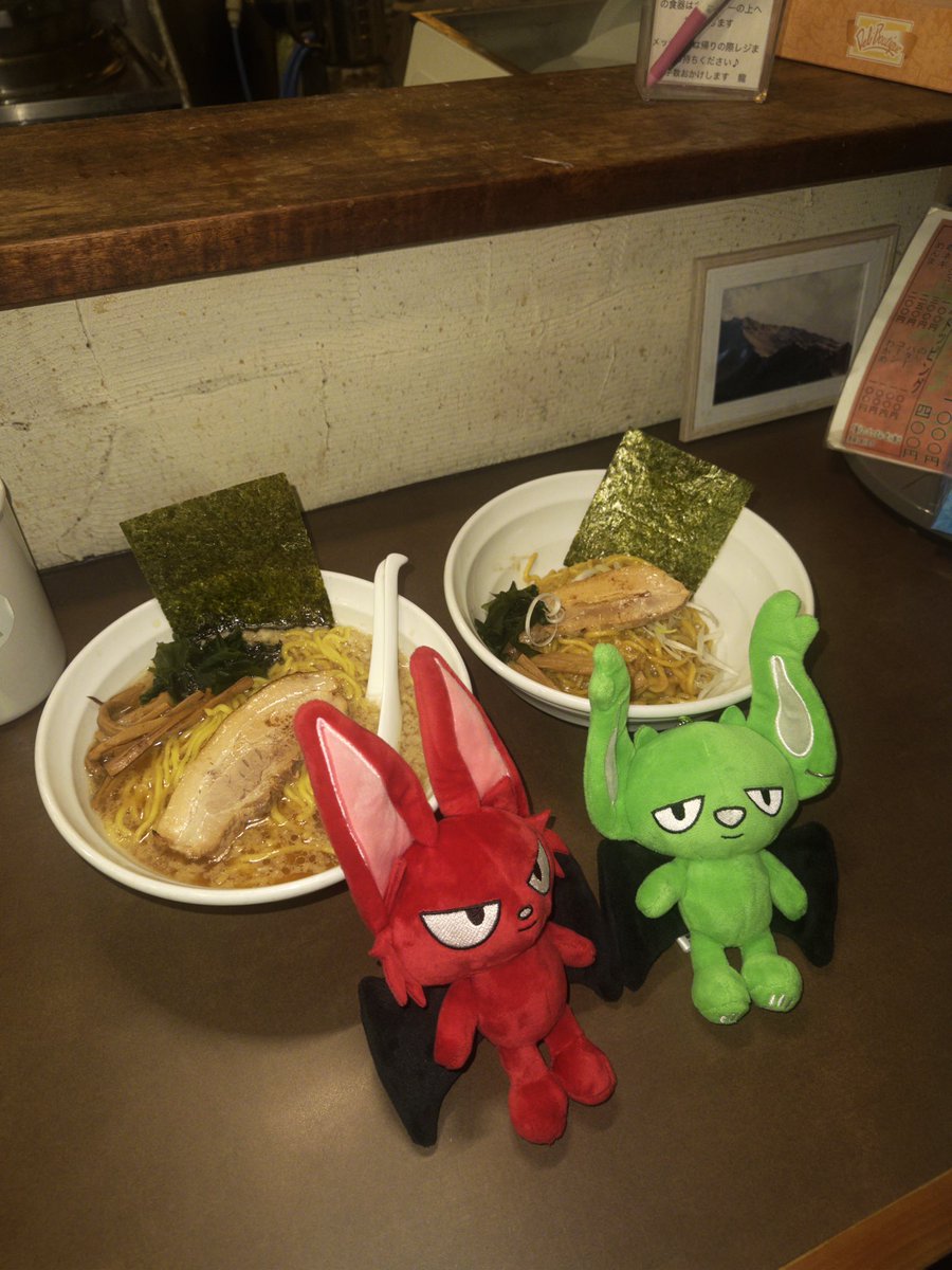__koom15's tweet photo. 2026会うの2回目のはなちゃん🎀🪽
やーーっぱ安定すぎるの。
会うたびモチベもらえる大尊敬してるはなちゃん><🫶🏻
CDFも一緒に連番できるのうれしいーーー💕︎💕︎

 #コムドット #ラーメン龍 #コムドットやまと #コムドットゆうた https://t.co/hIcUqtr9dF