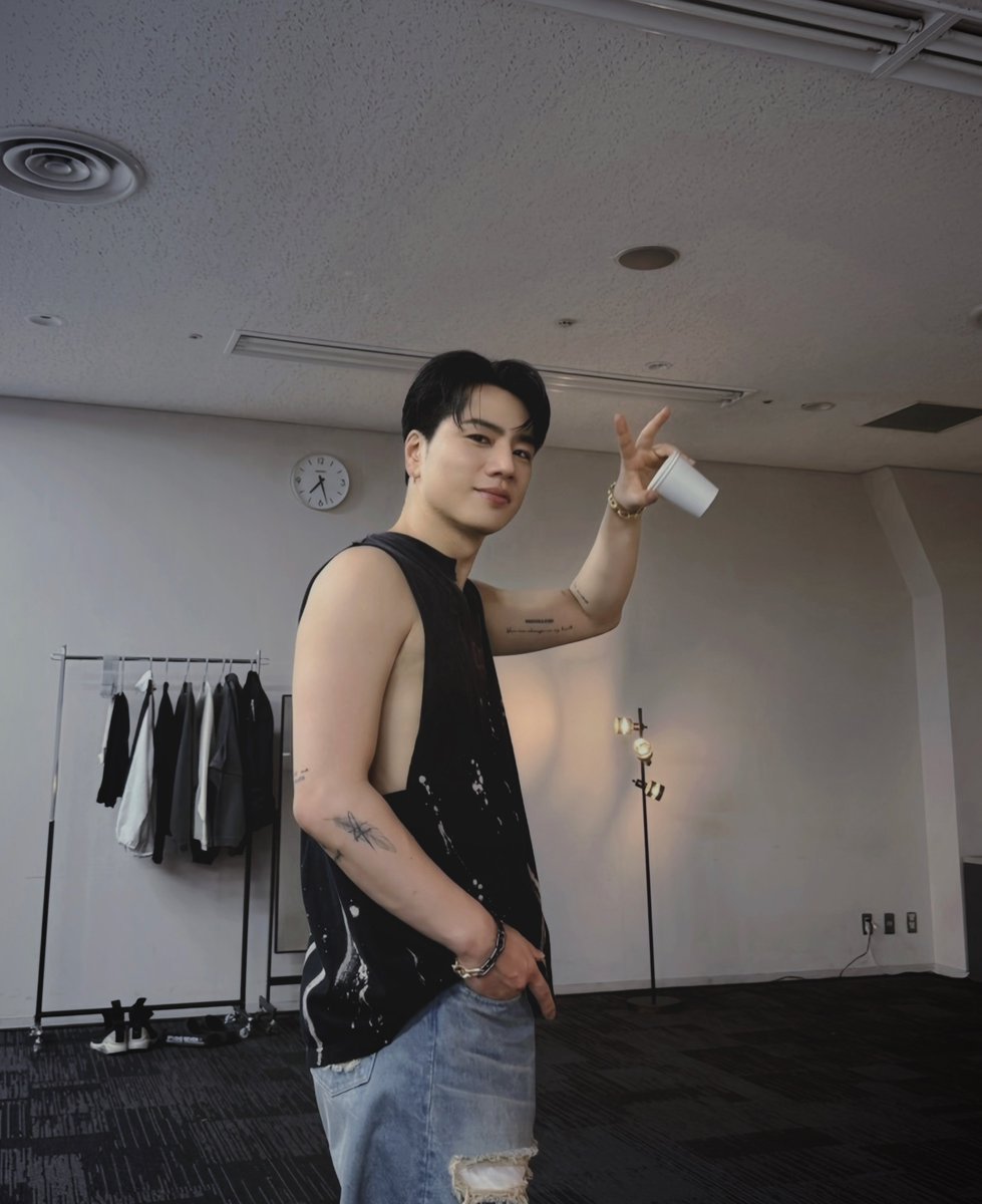 JSB3_LIVE_Information tweet media