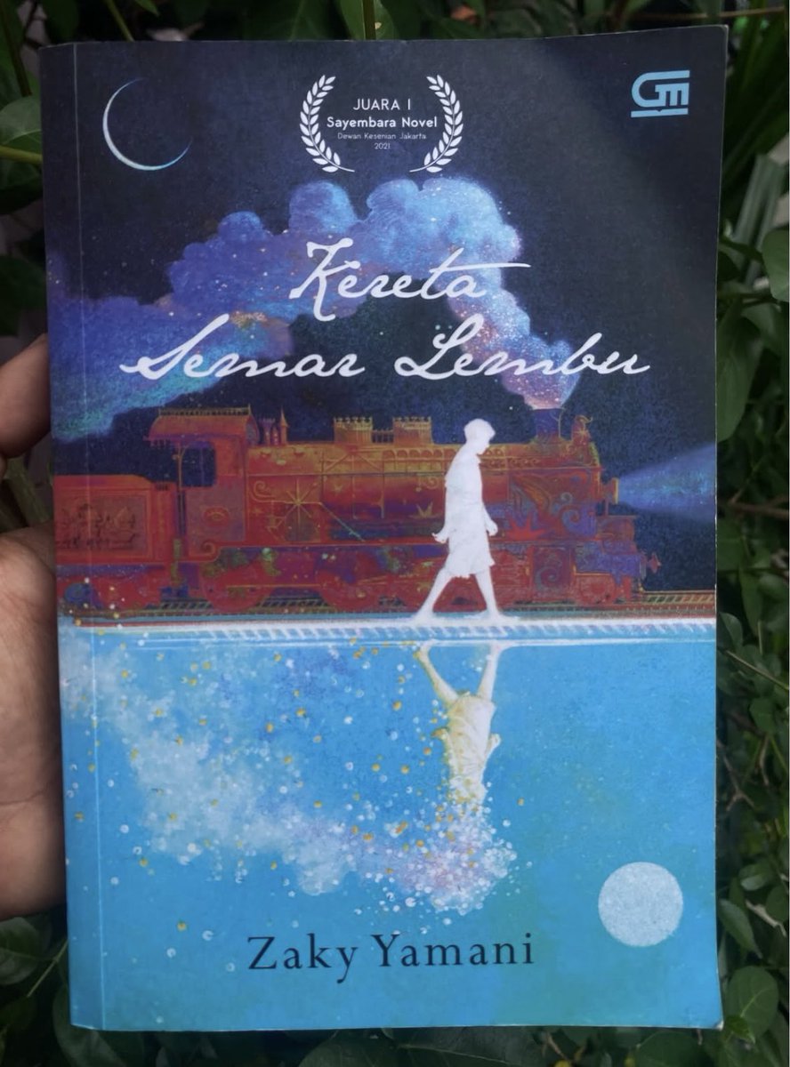 kembarabooks's tweet photo. kereta semar lembu - 60k
suara benda berjatuhan - 78k
the god of small things - 125k https://t.co/9QogzbYbvc