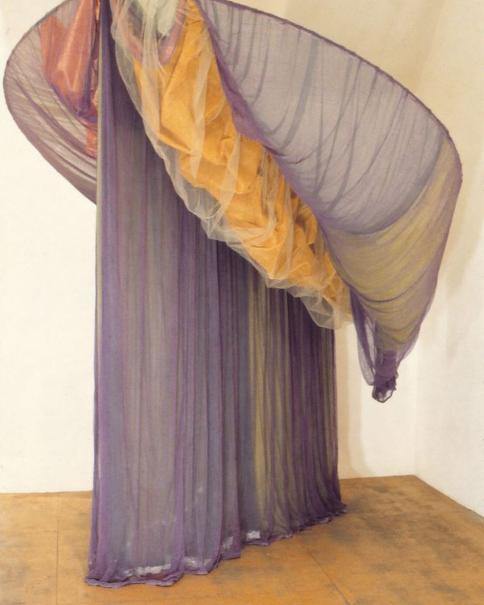 Nanushka tweet media