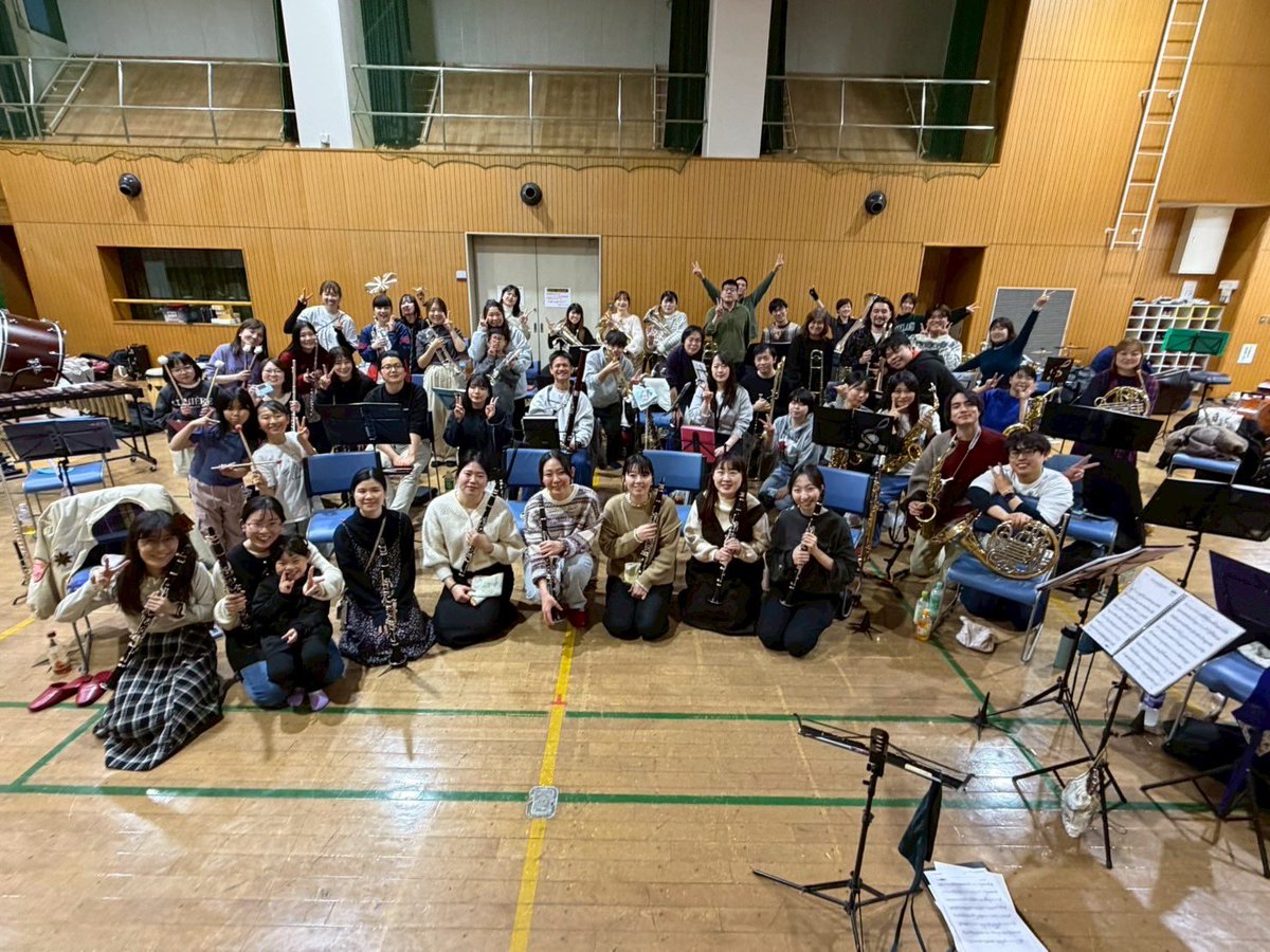 本日は練習日でした！
本番まであと1週間‼️全員で集まって練習できるのは最後でした。泣いても笑ってもあとは本番、笑顔で演奏をお届けするのみです☺️ぜひ、お越しください。チケットはこちらから↓

passmarket.yahoo.co.jp/event/show/det…

#横須賀
#吹奏楽
#定期演奏会
#よこすかフェスタ