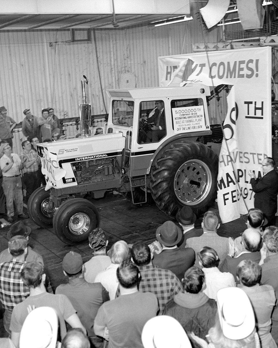 CNHIndustrial's tweet photo. Fun Fact! 🌟
On Feb 1, 1974, the 5,000,000th Farmall tractor rolled off the line in Rock Island, IL — an industry first. 🚀
The history‑maker? The legendary Farmall 1066 Turbo. 🌾💪
#Farmall #TractorHistory #Agriculture #VintageTractors https://t.co/csKrdYNWbP