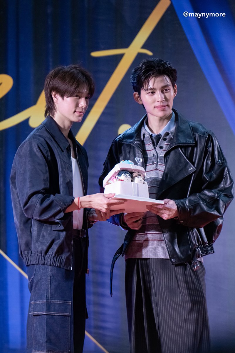 maynymore's tweet photo. Cake from Best Partner🎂✨

THE GOOD YEAR OF POND

#Happy25thPondDay
#ppnaravit @ppnaravit
#phuwintang @phuwintang
#PondPhuwin #ปอนด์ภูวินทร์ https://t.co/XR4mxhznPu