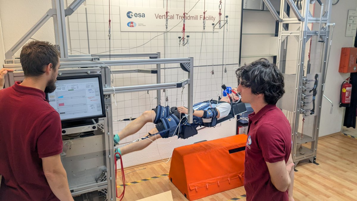 oewf's tweet image. On Mon, 26 Jan, results from the ESA Vertical Treadmill Facility study were presented. The paper will be published once finalized.
A short update on running under Moon &amp;amp; Mars gravity 👇
ow.ly/SUQg50Y6Y9k 📸: OeWF #SpaceMedicine #MoonToMars #SpaceResearch #Hypogravity
