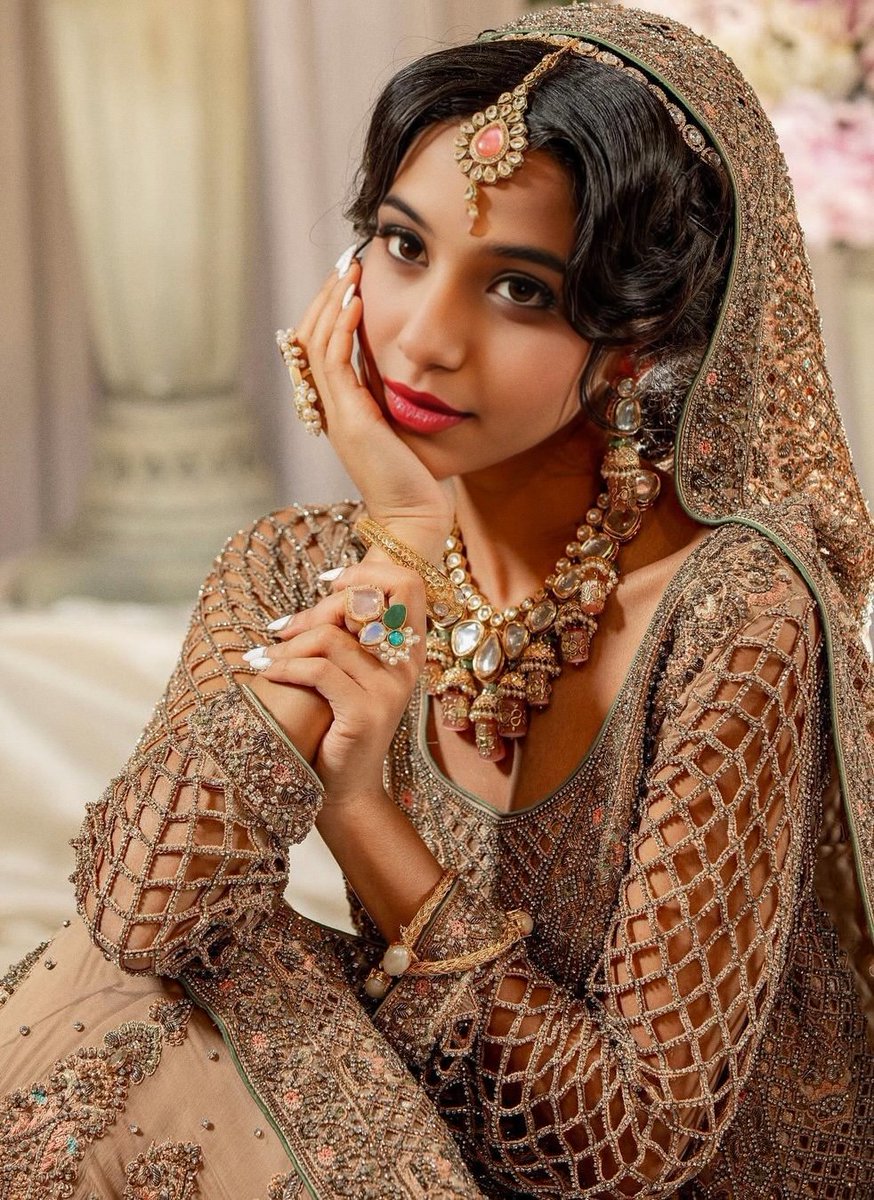 say hi maybe you’ll like what u find 💌