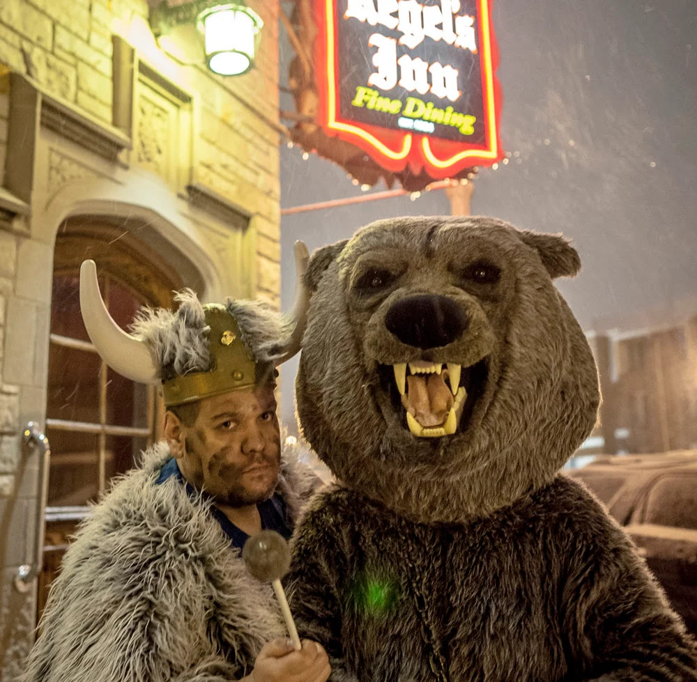 Switch it up this year for Valentine’s Day by booking a trip for a unique cultural spectacle. Experience the Tyrolean Fasching performance at <a href="/KegelsInn/">Kegel's Inn</a> on Feb 14th, then retreat to a comfortable room with us.

Learn more: hil.tn/p3j2et

#KegelsInn #ValentinesDay #MKE