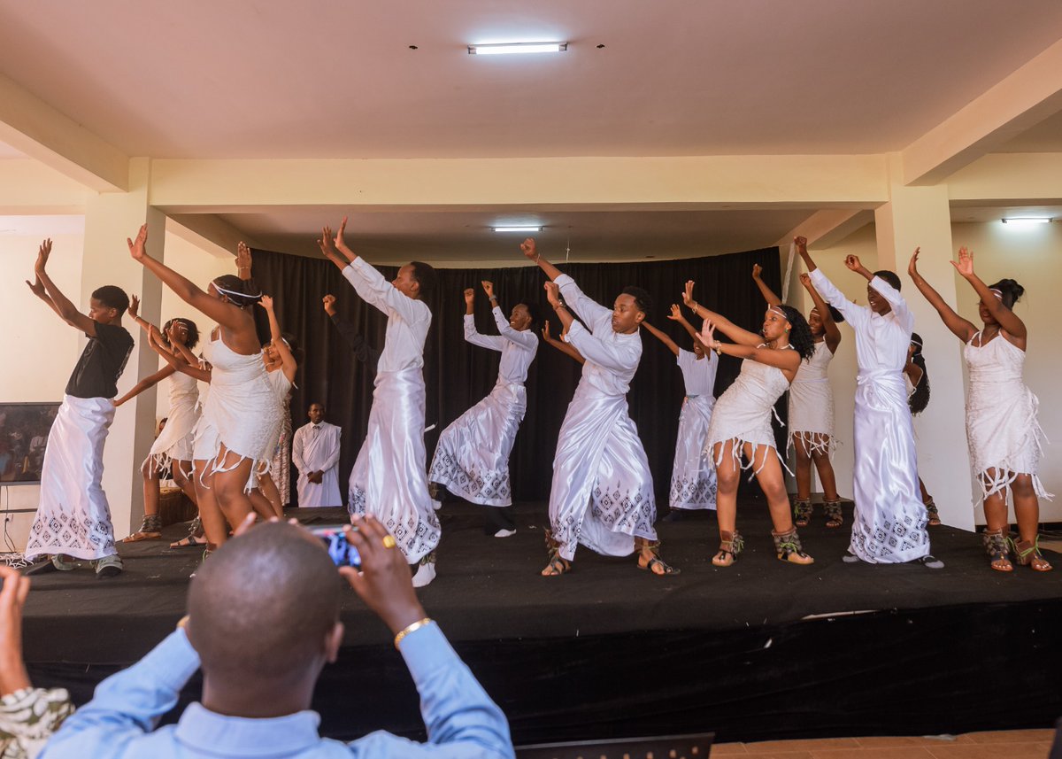 Acorns International School-Rwanda tweet media