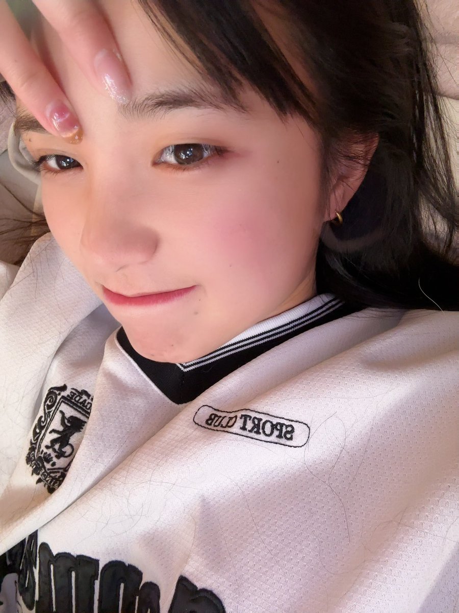 こんばん🐰🌙 きょはワンこずとニャンこずたちとゴロゴロしてたよ