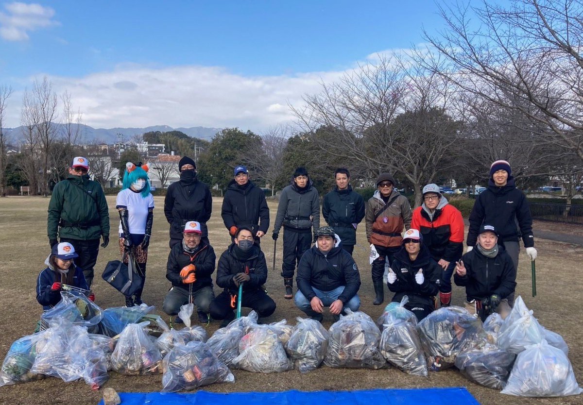 kazuyatanaka7's tweet photo. 2026年も琵琶湖清掃活動に参加します✨
【滋賀県大津市・衣川緑地公園】
ボール拾いが多かった気が…🥎
琵琶湖の妖精?さんはお初でしたが楽しみながらの清掃となり嬉しかったです🤣
参加された皆さん風冷たいなかお疲れ様でした🙇
#釣り人による清掃活動
#釣り人が居れば水辺は綺麗になる
#MLGs https://t.co/sxC7R5KJG3